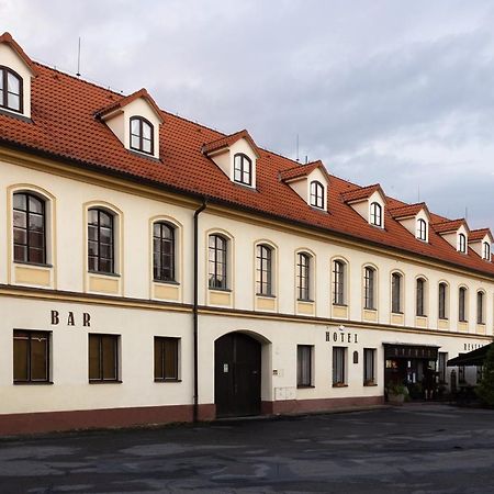 Hotel Rychta Netolice Bagian luar foto