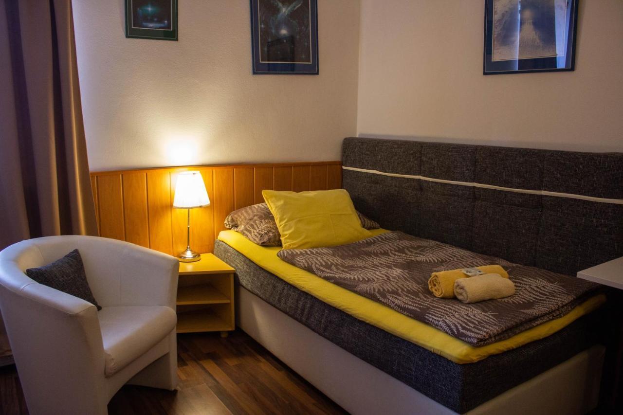 Hotel Rychta Netolice Bagian luar foto