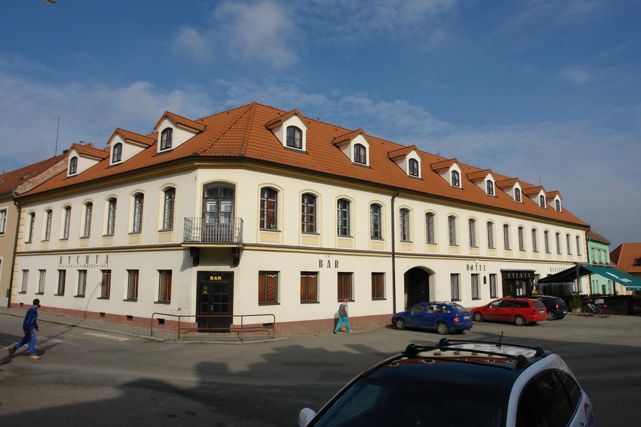 Hotel Rychta Netolice Bagian luar foto